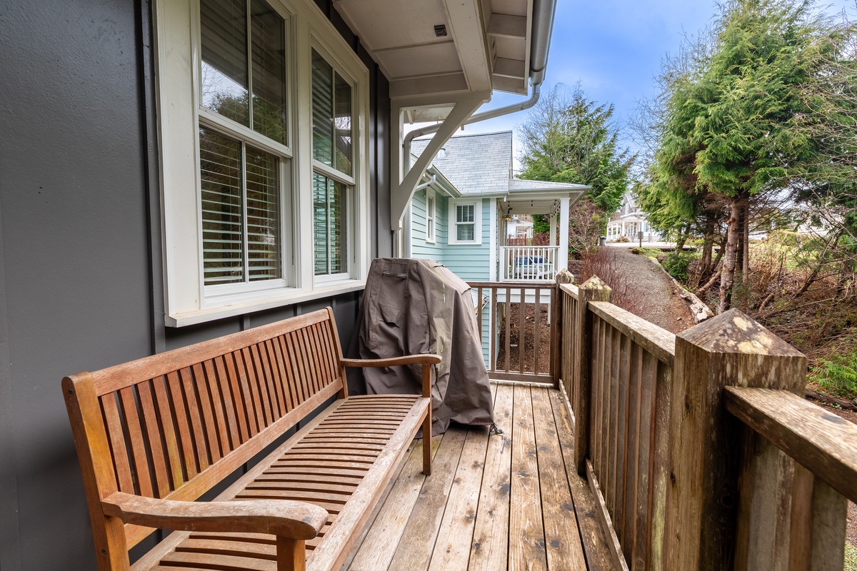 Balcony with BBQ