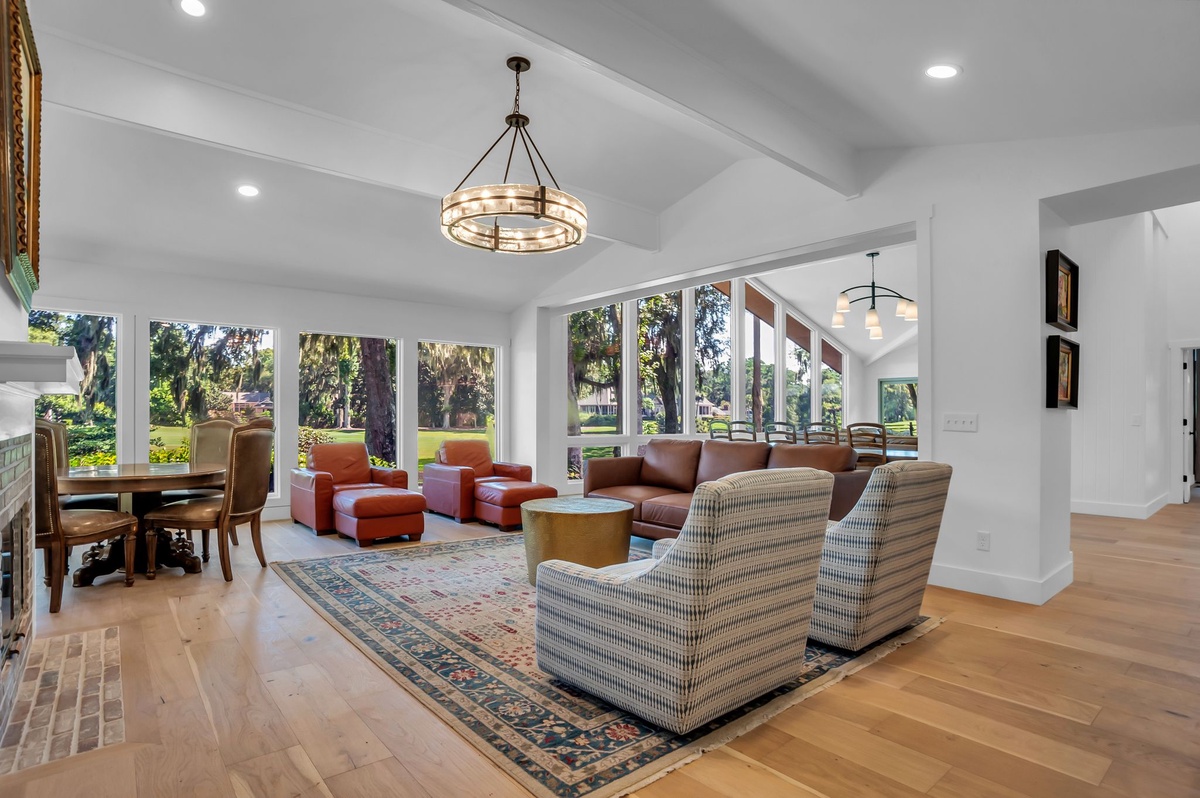 18 Planters Wood Drive | Photo 2