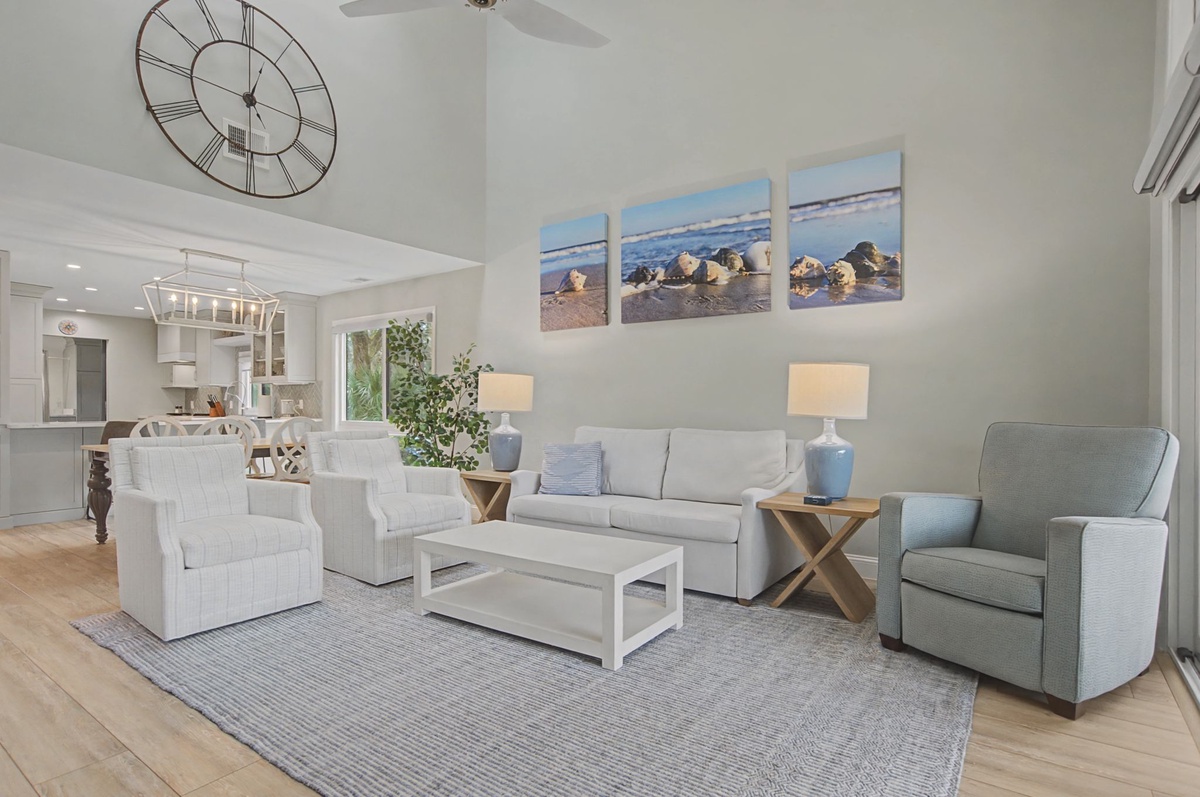 562 Ocean Course | Photo 1.