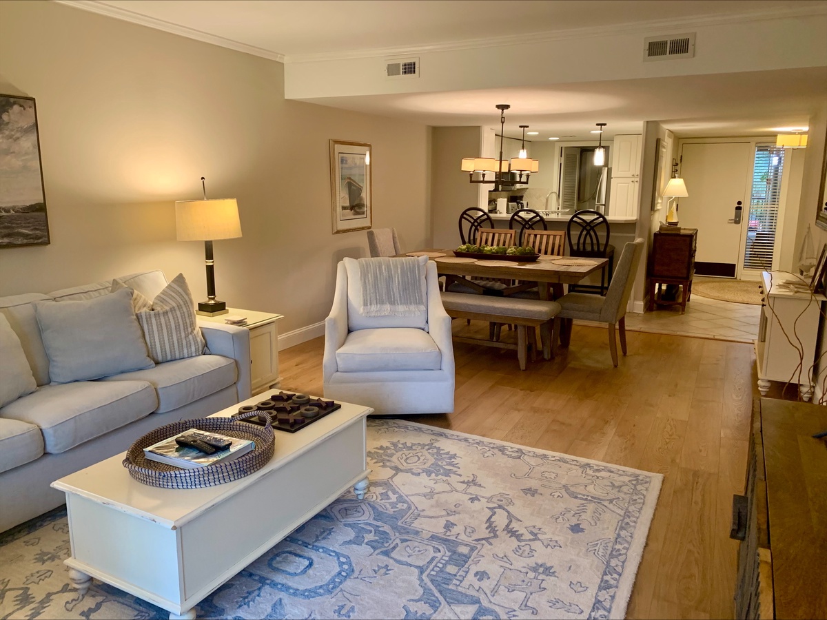 470 Plantation Club Villas | Photo 2