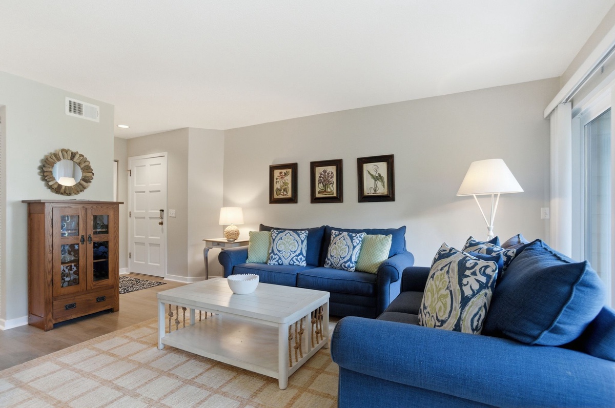 2385 Lighthouse Tennis | Photo 2