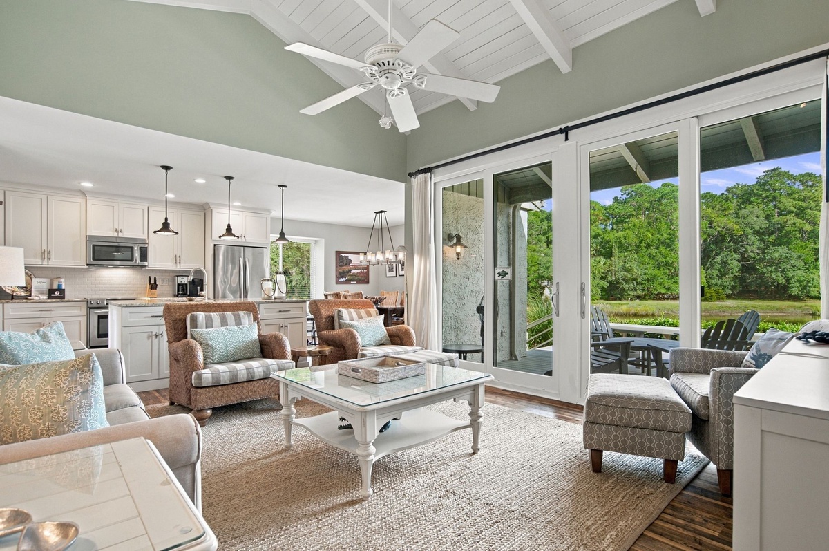 1596 Lagoon Villas | Photo 2