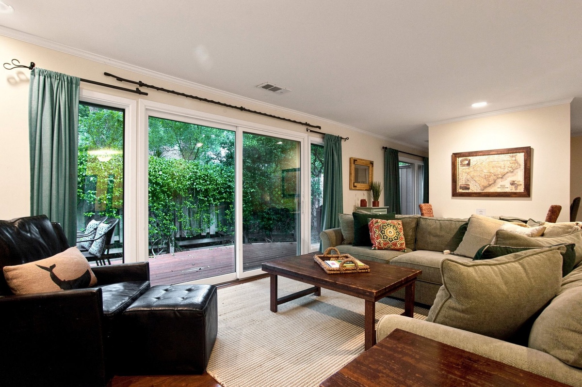 9 Pine Court | Photo 2