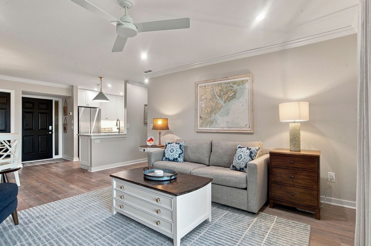 1811 Bluff Villas | Photo 2