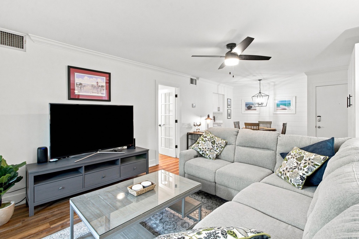 1025 Caravel Court | Photo 1.