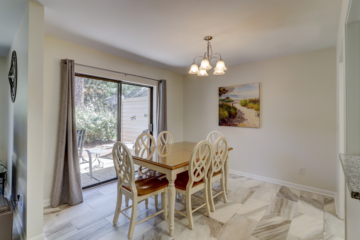 2208 Heritage Villas | Photo 2