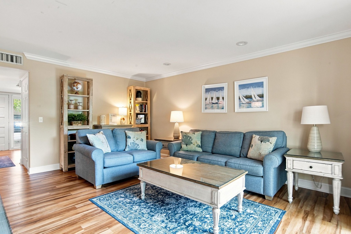 2289 Heritage Villas | Photo 2