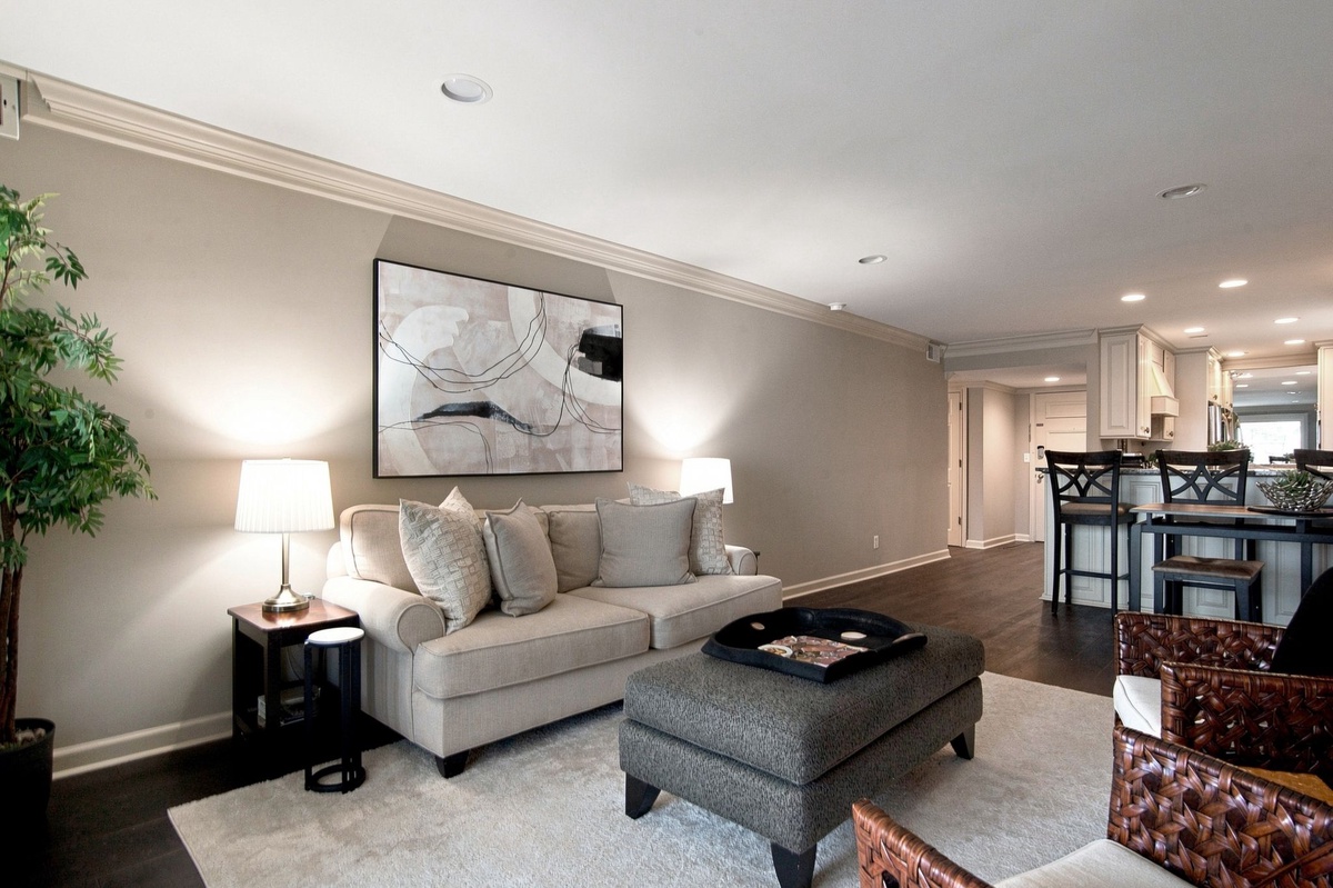 1030 Caravel Court | Photo 2