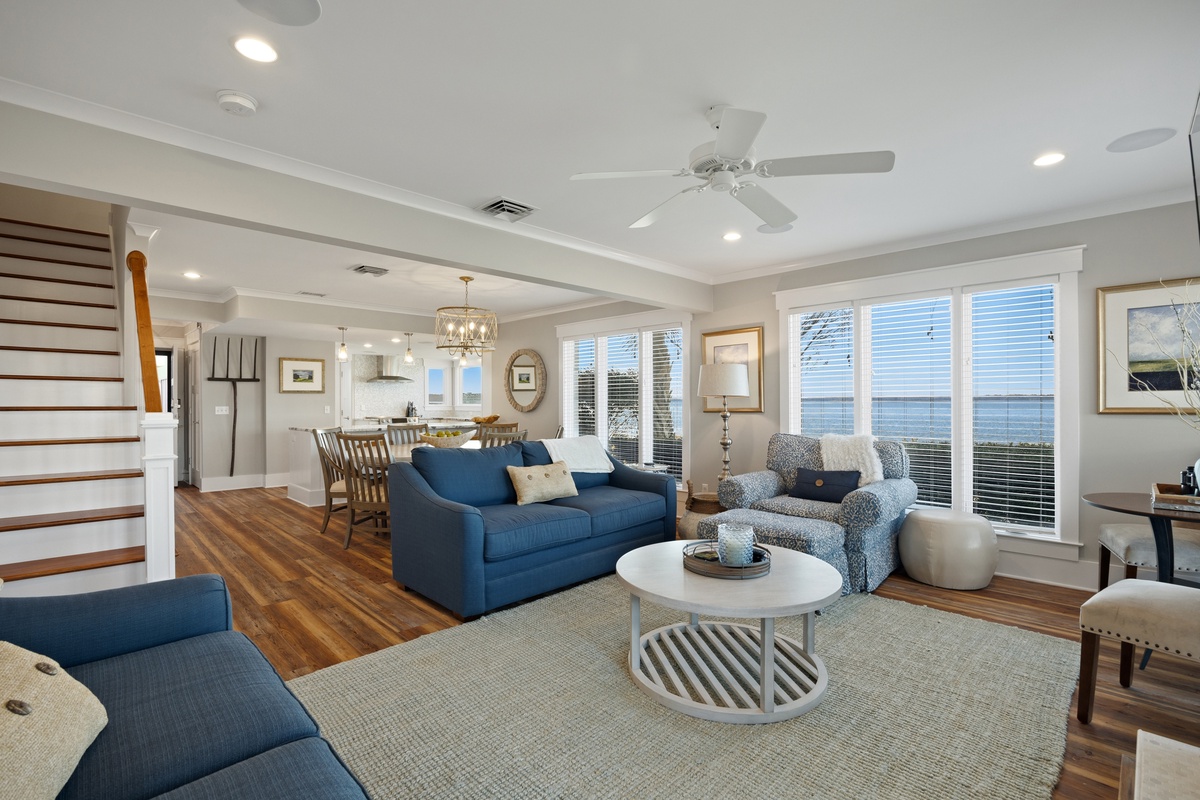 722 Schooner Court | Photo 1.