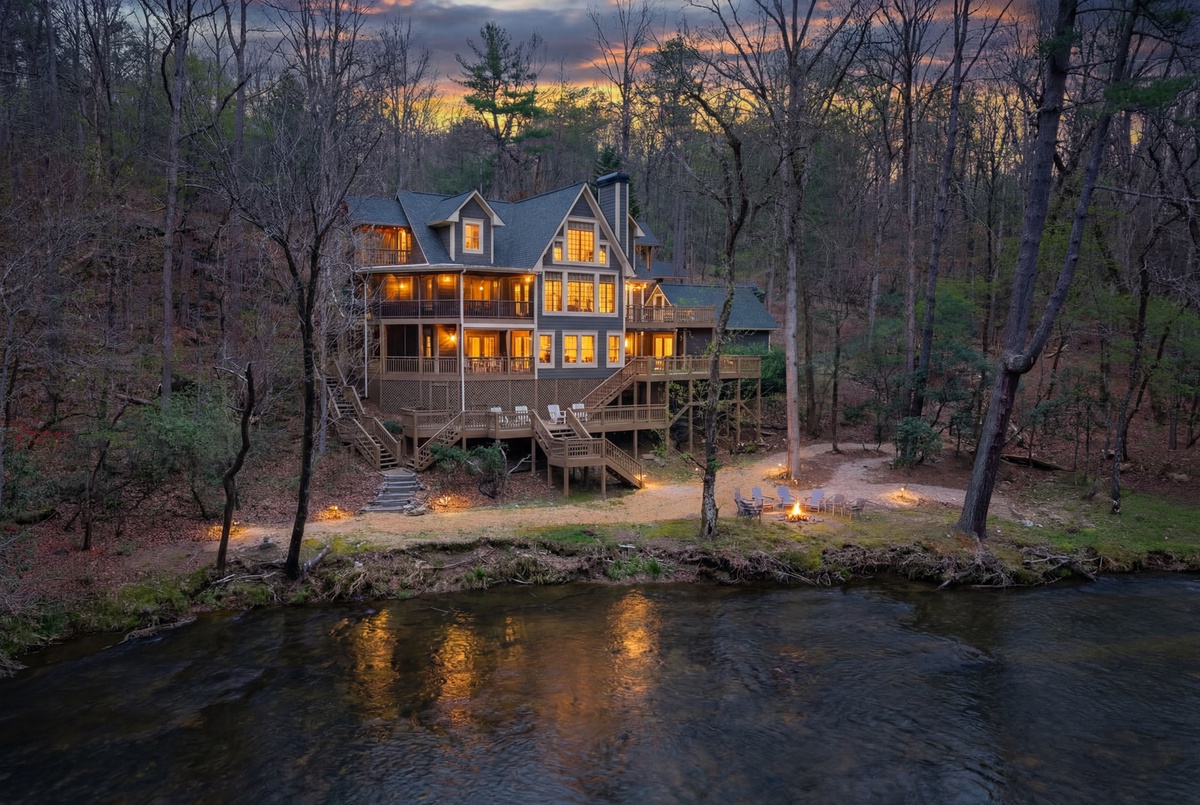 The Lodge on Cartecay Photo