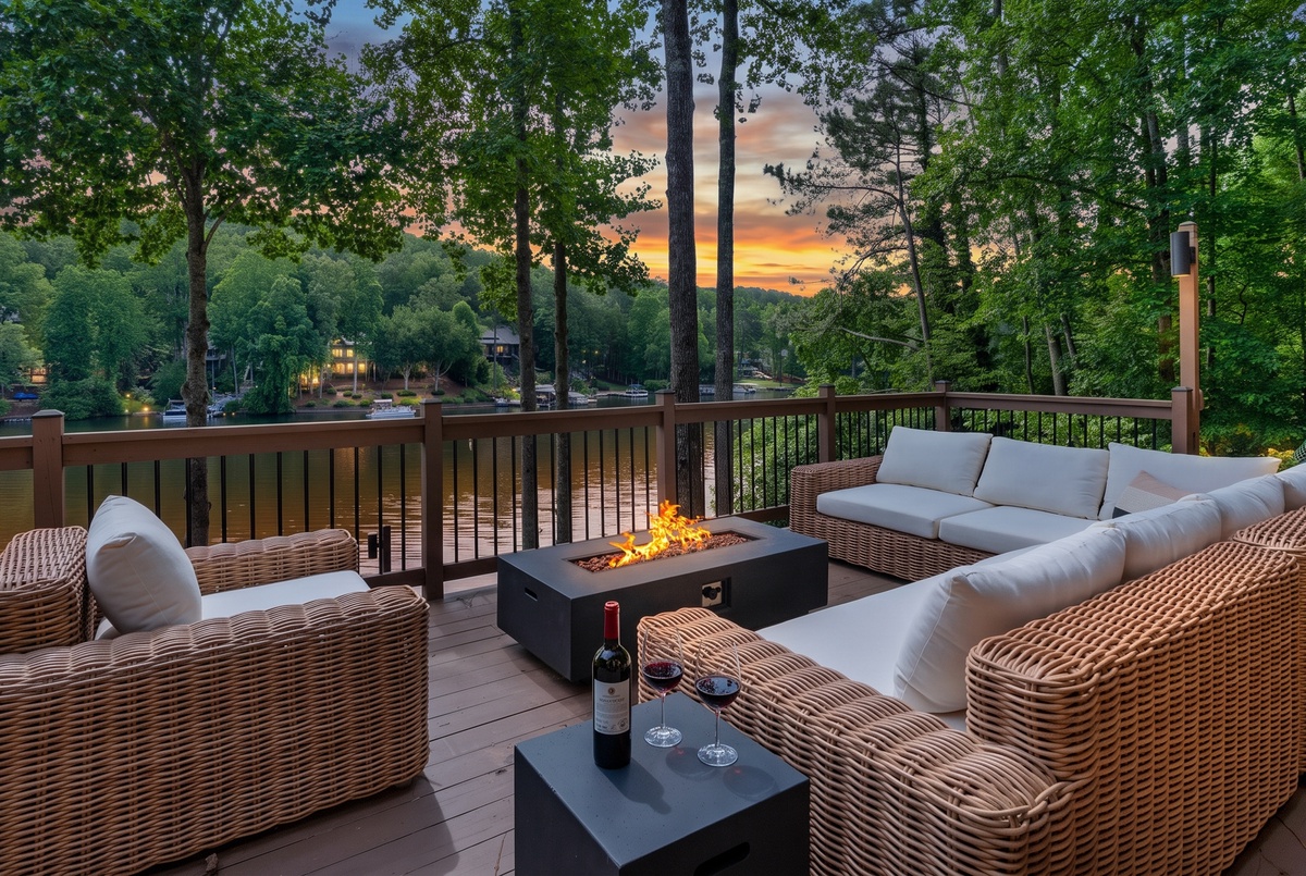 Silverlake Pointe - Lake Arrowhead Photo
