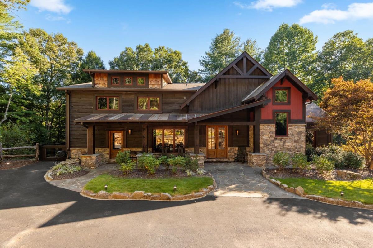 River Joy Lodge Photo