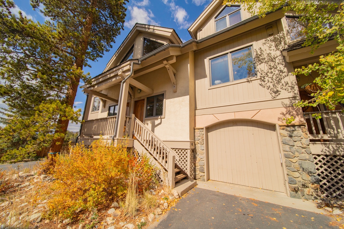 Private Entrance and Garage at 2996 Ironwood #fall
