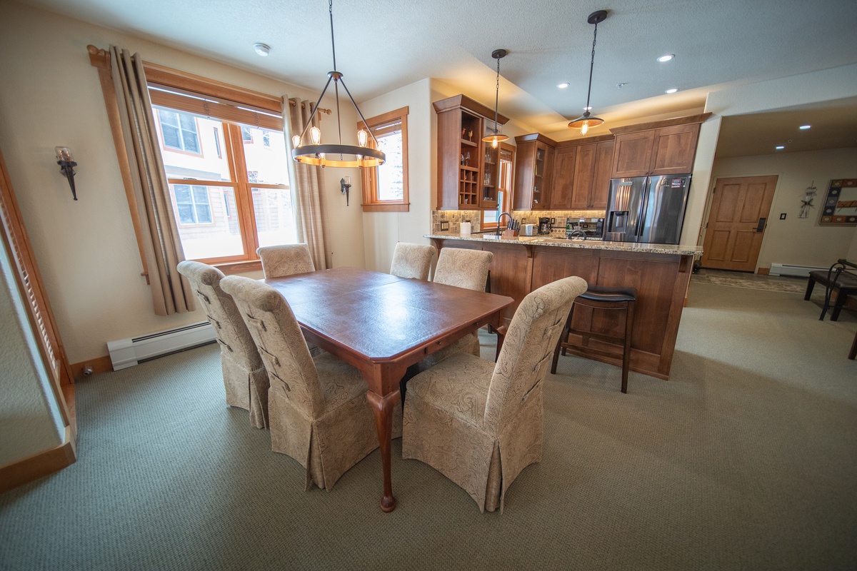 Red Hawk Townhomes 2333