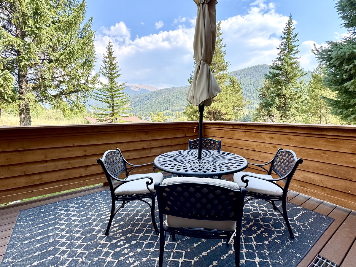 Incredible setting for a meal outdoors!