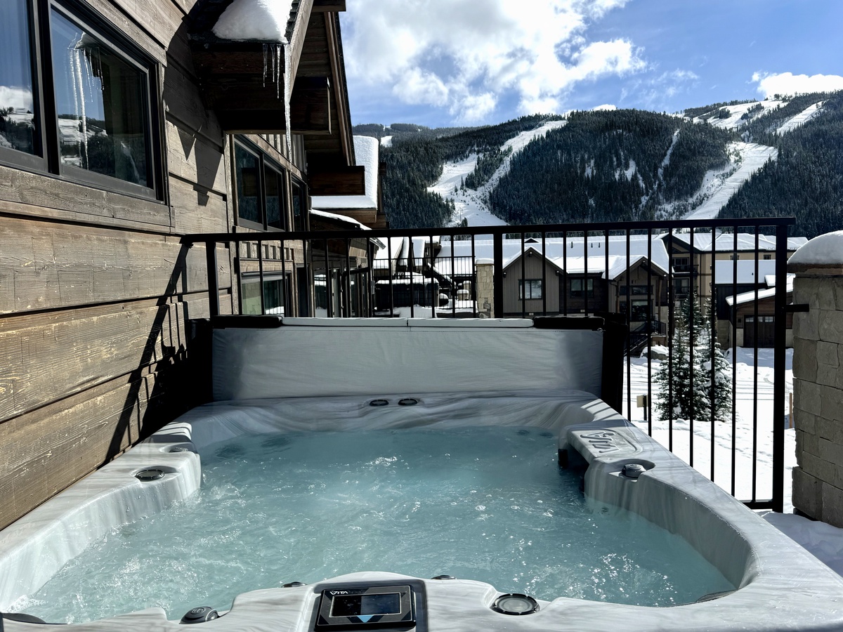 Hot Tub Winter Ski Slope Views #winter