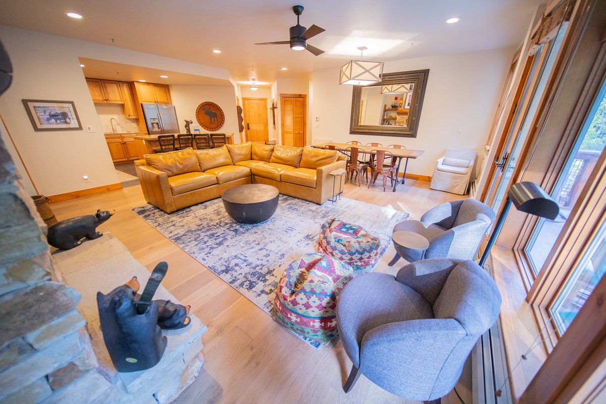 This ski vacation condo has it all!