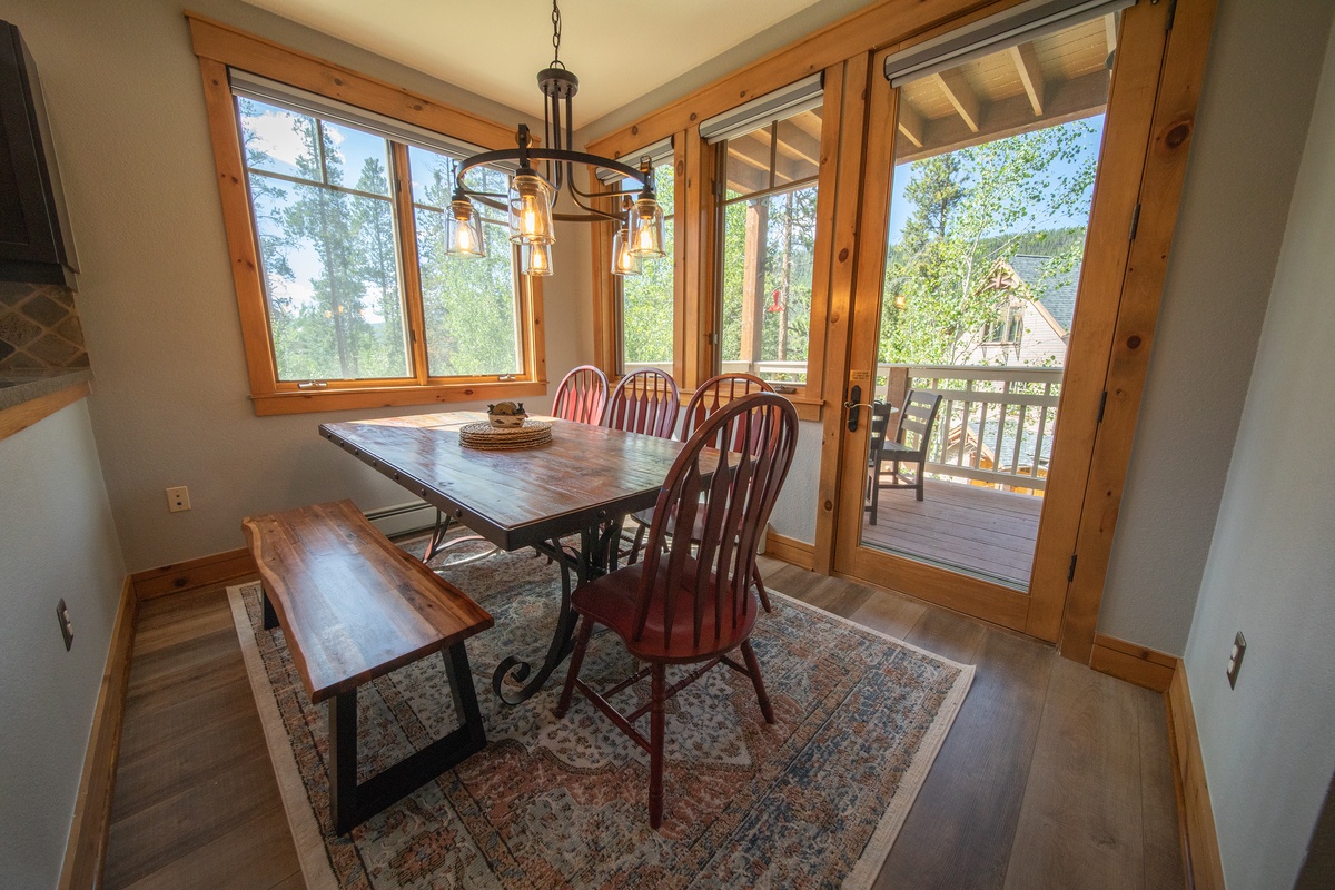 Dine in with views! #summer