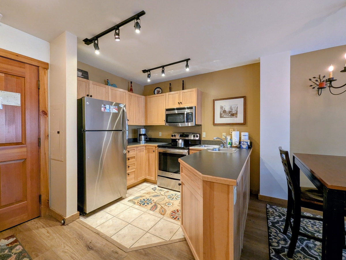 Fully equipped kitchen