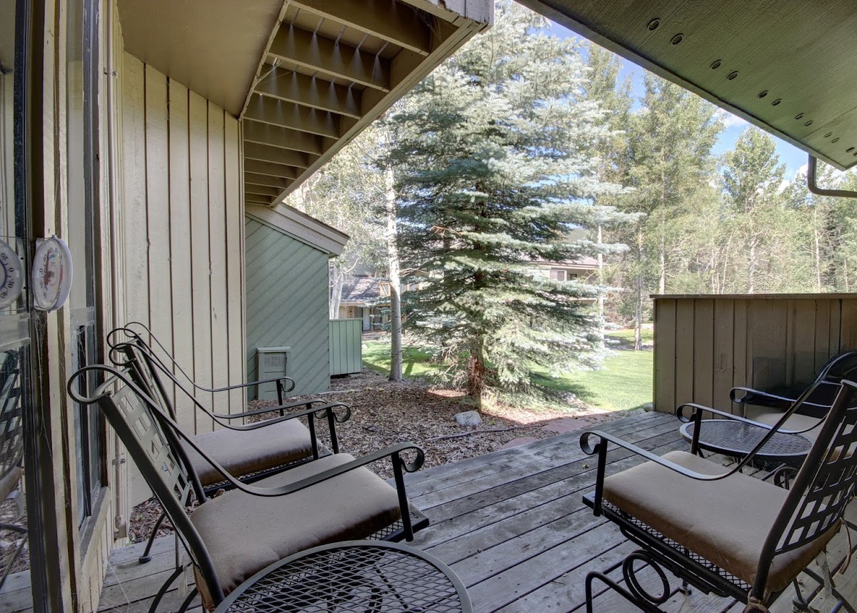 Private covered patio #summer