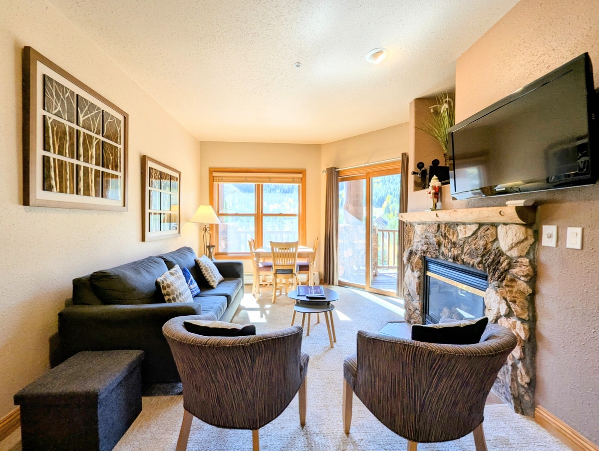 Perfect vacation condo at Hidden River Lodge!
