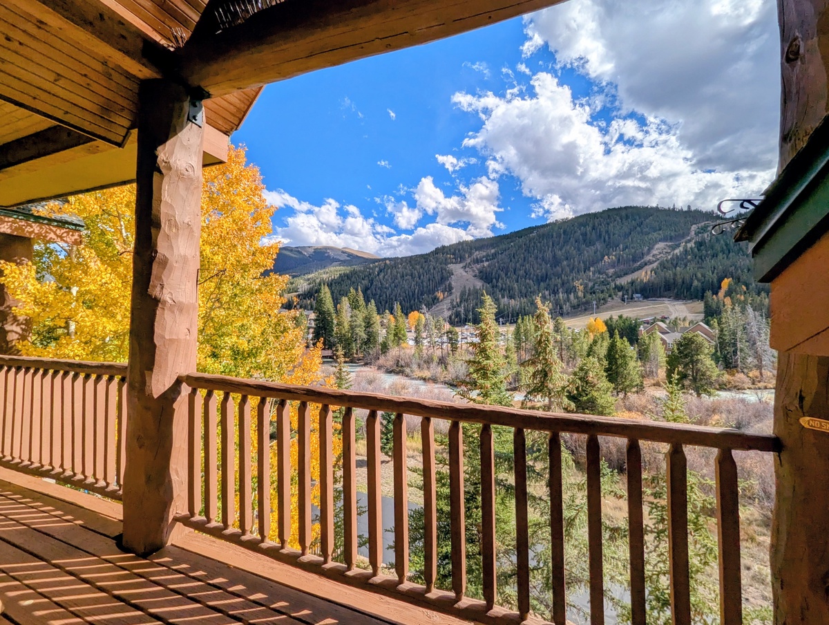 Step onto your private balcony and take in stunning mountain views framed by golden aspens and evergreens. It's the perfect spot to savor your morning coffee or unwind after a day of adventure.