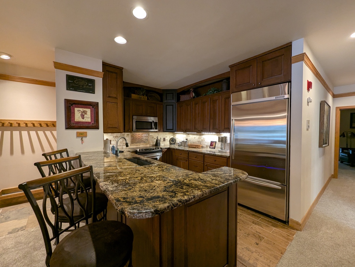 Your fully equipped gourmet kitchen