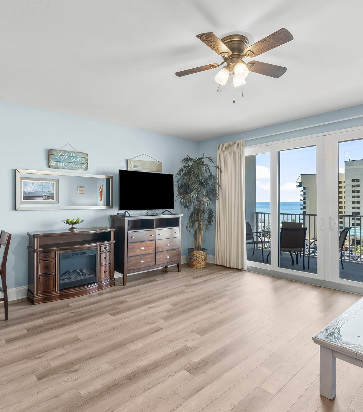 Laketown Wharf #0613