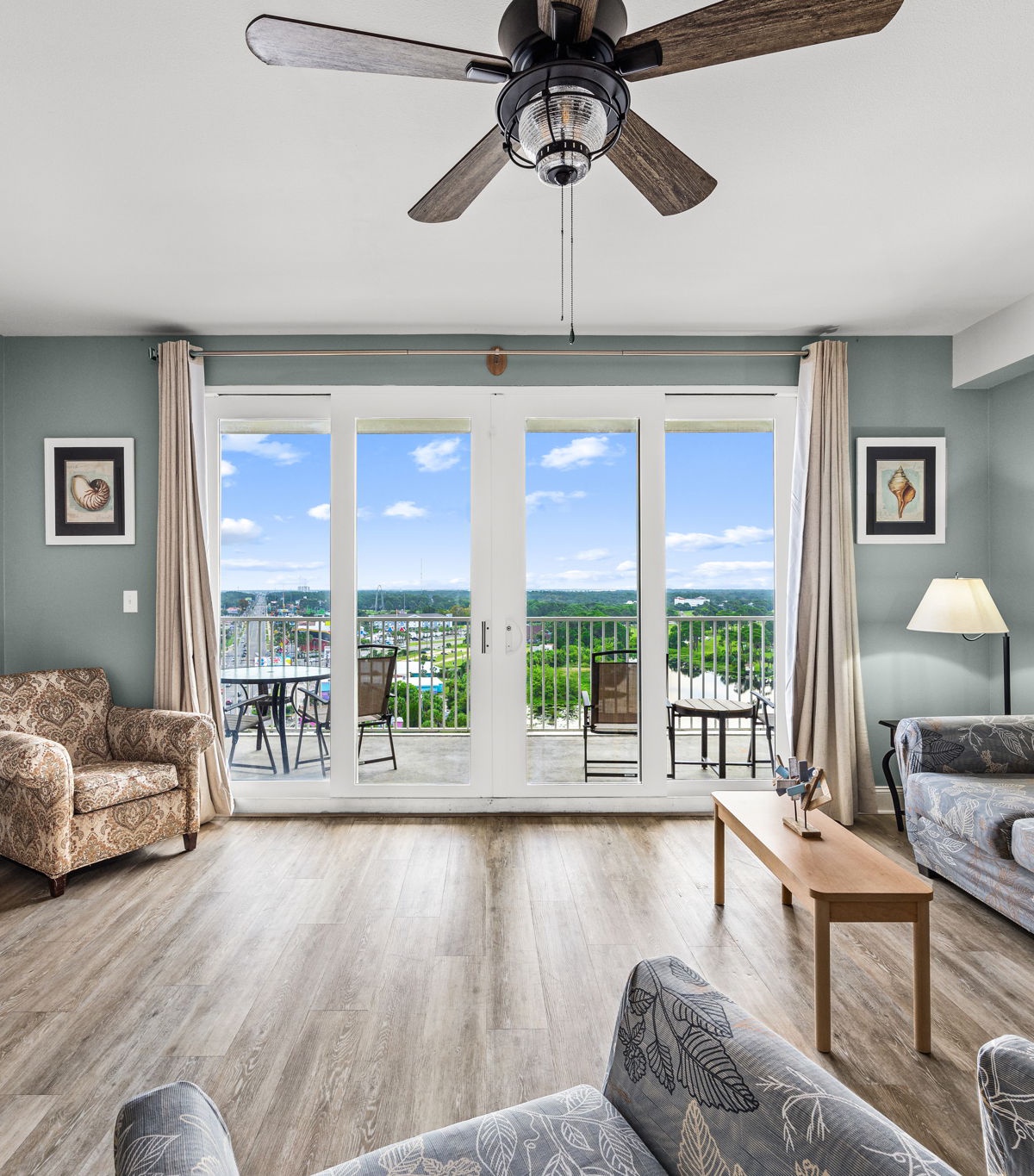 Laketown Wharf #1236