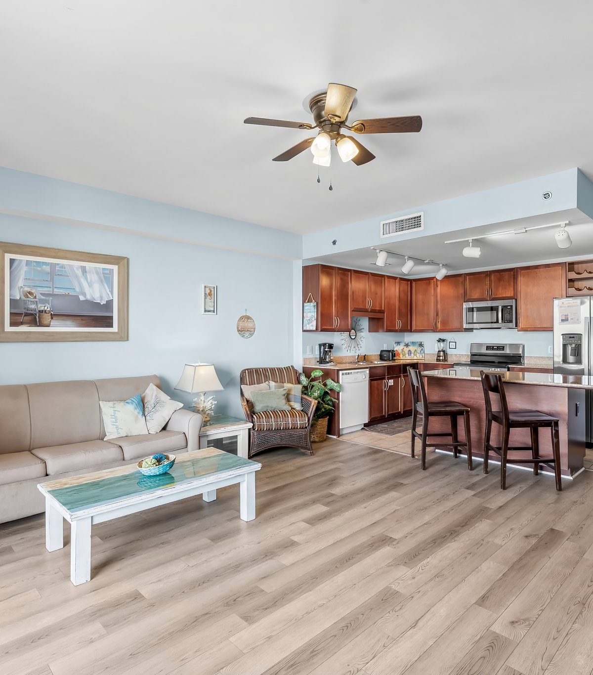 Laketown Wharf #0613