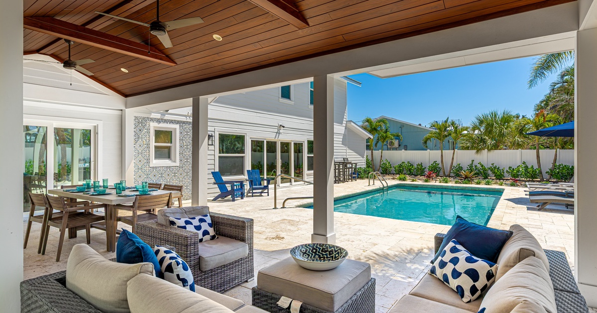 Take Me Away - Vacation Rental in Holmes Beach,FL | AMI Locals