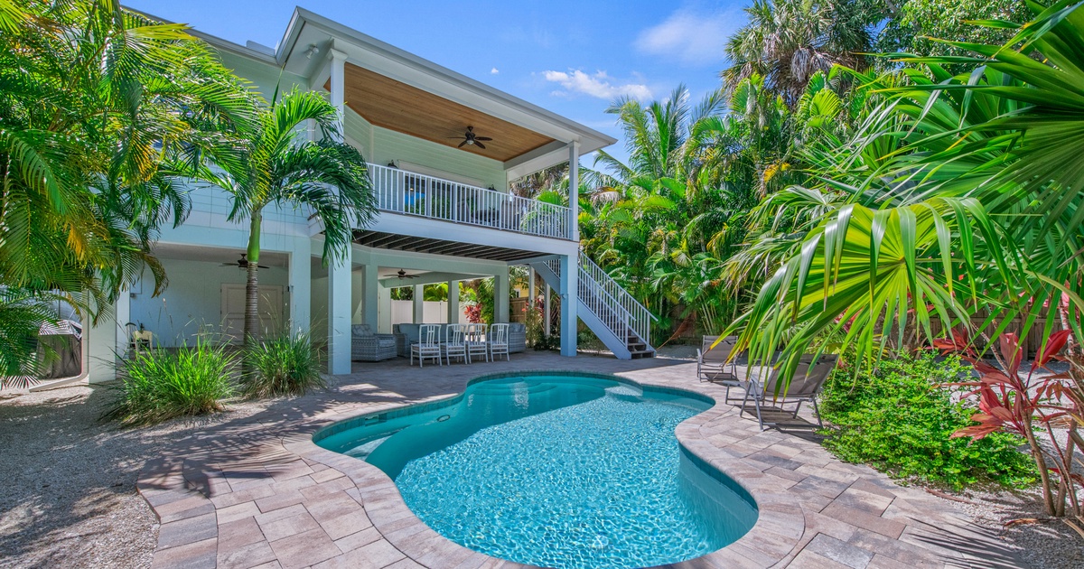 Spring Haven - Vacation Rental in Anna Maria,FL | AMI Locals