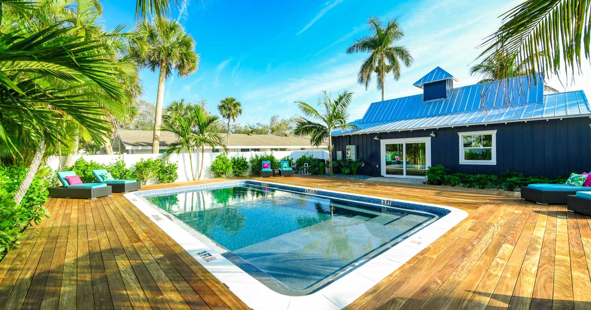 Villa 4 Sand Dollar Vacation Rental in Holmes Beach,FL AMI Locals