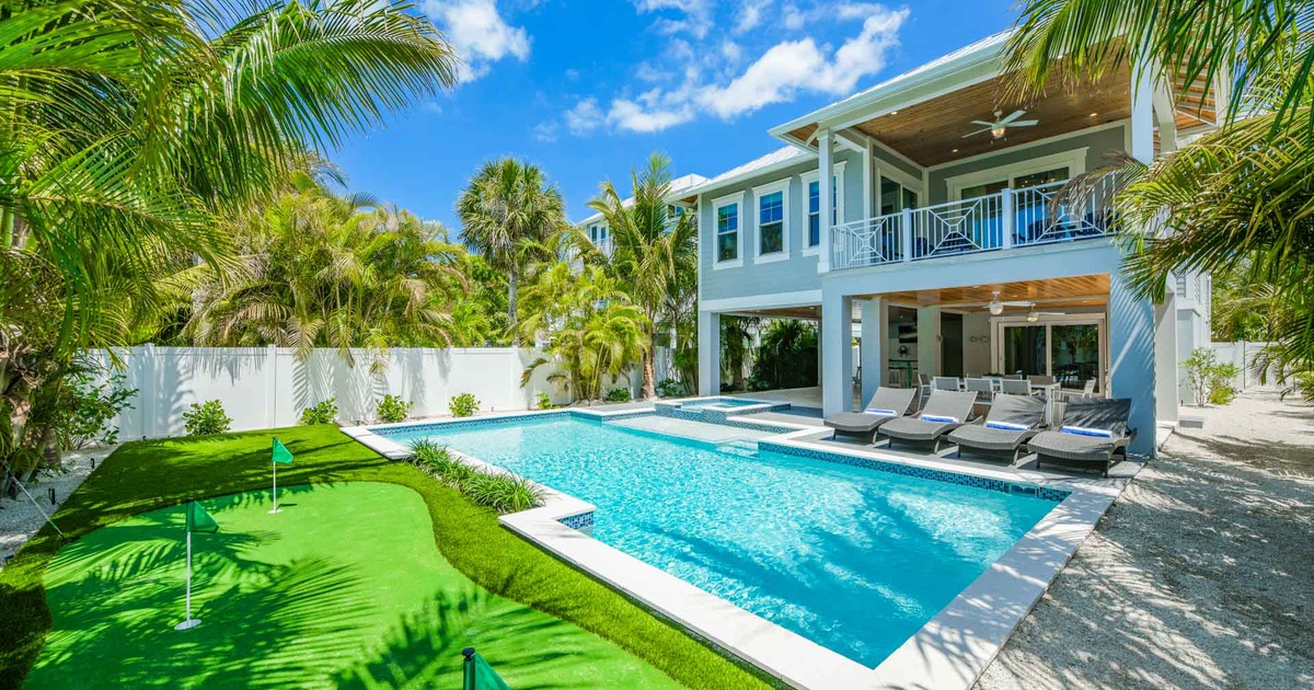 Anna Maria Beach House - Vacation Rental in Anna Maria,FL | AMI Locals