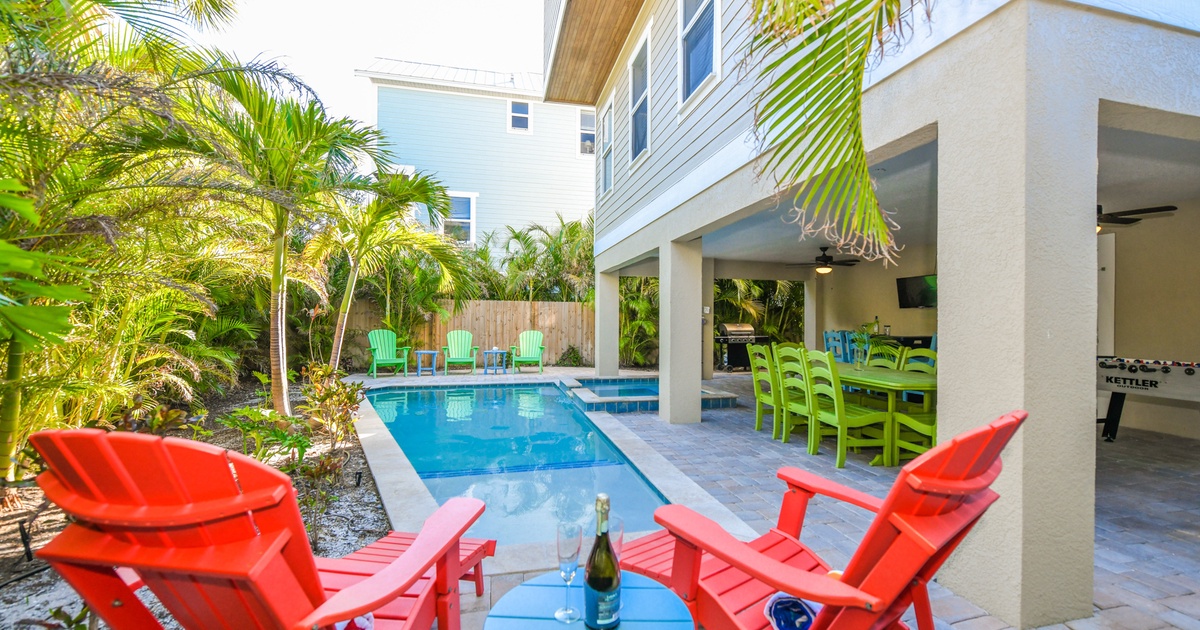 Nautical Tides Vacation Rental in Bradenton Beach,FL AMI Locals