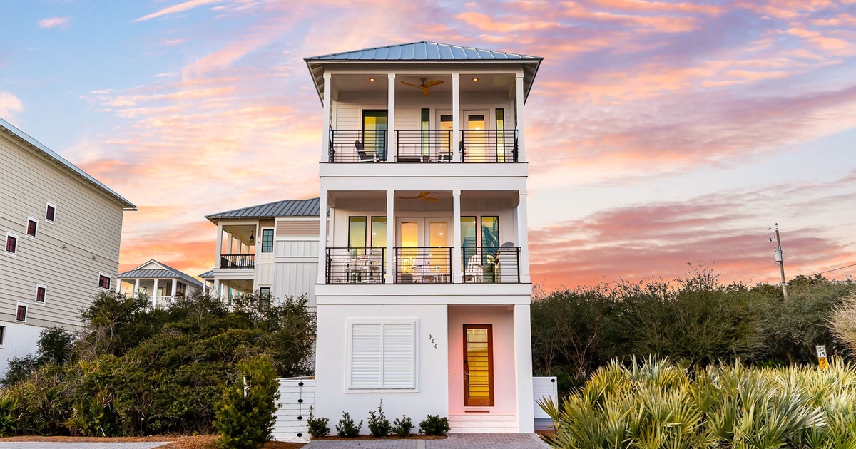 Inlet Beach 306 W Park Place Avenue