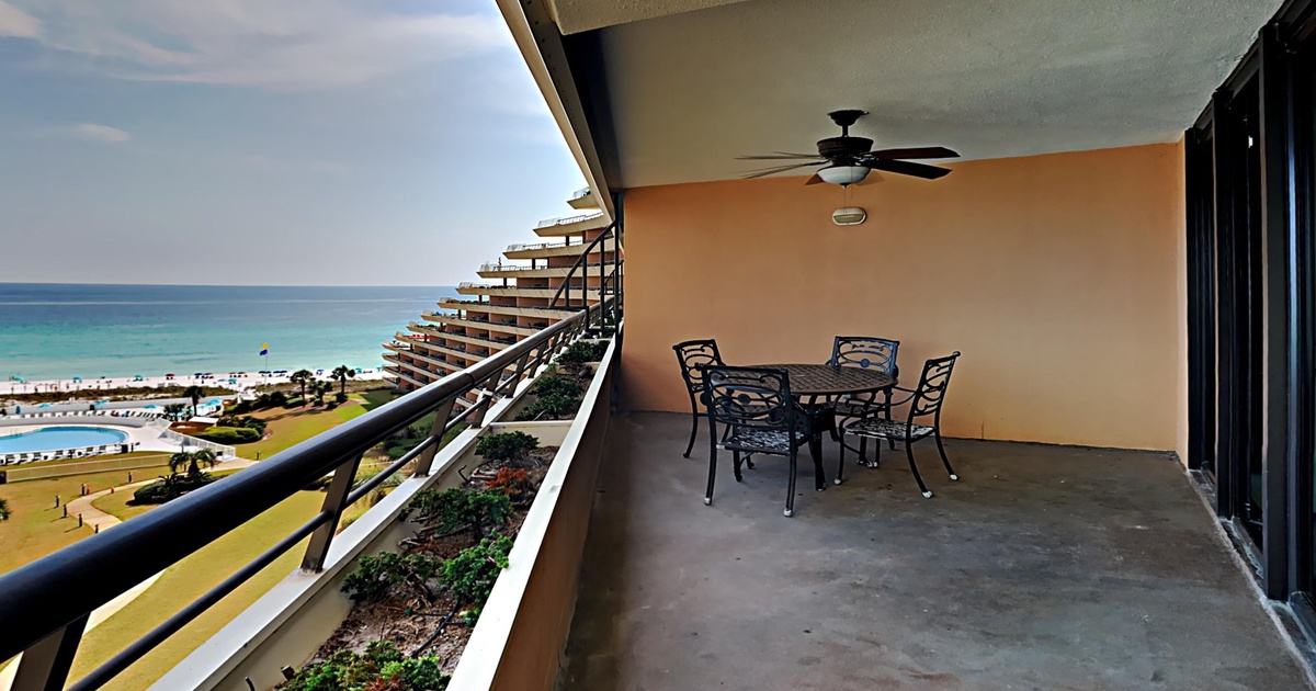 Edgewater 900 Destin, Florida Condo Rental