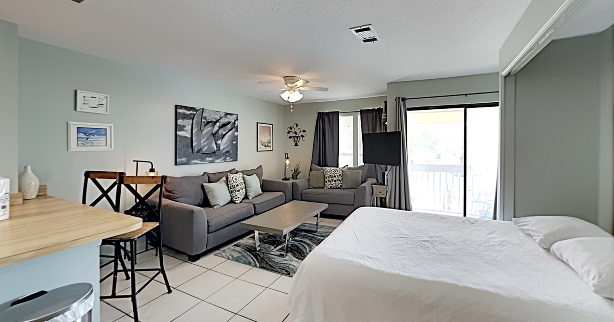 Sandpiper Cove 8210 Destin, FL Condo Rental