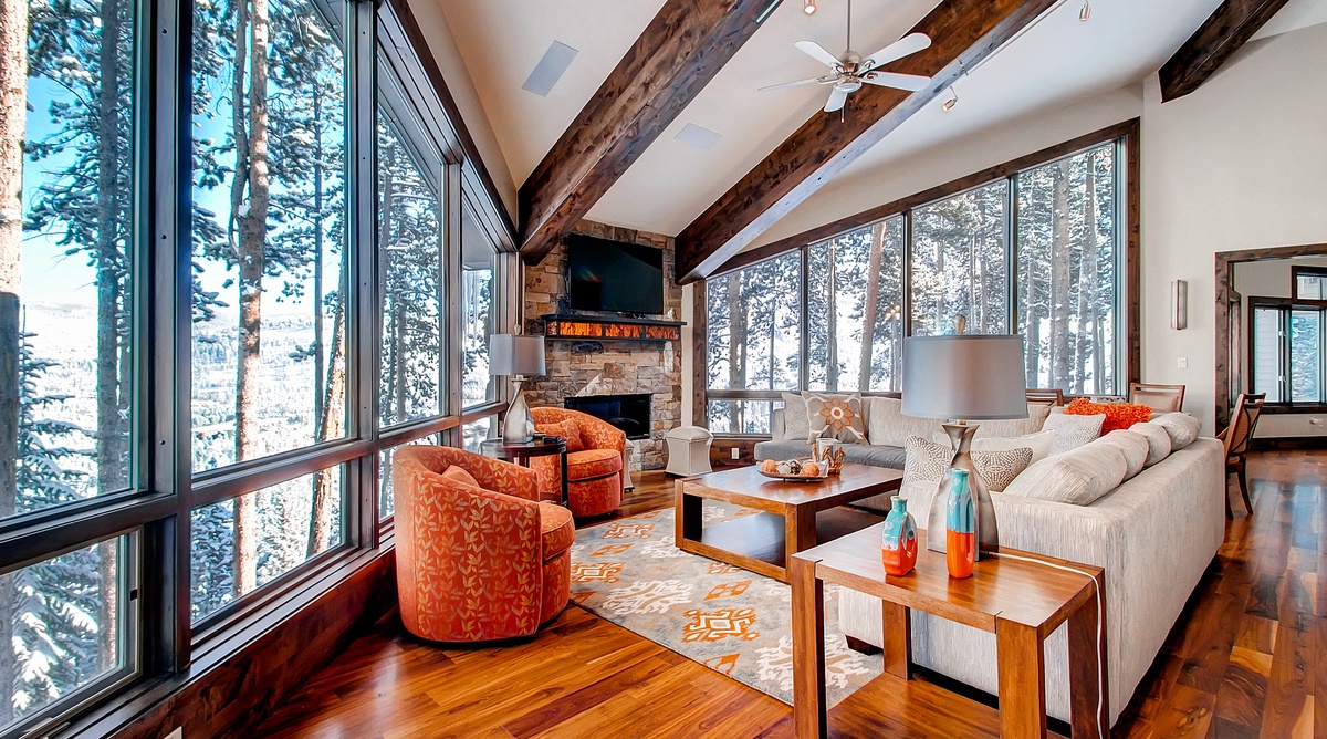 Grand Vista Lodge