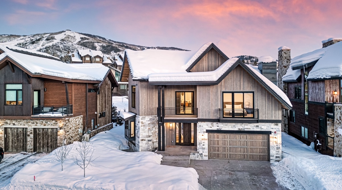 Spotted Saddle Lodge