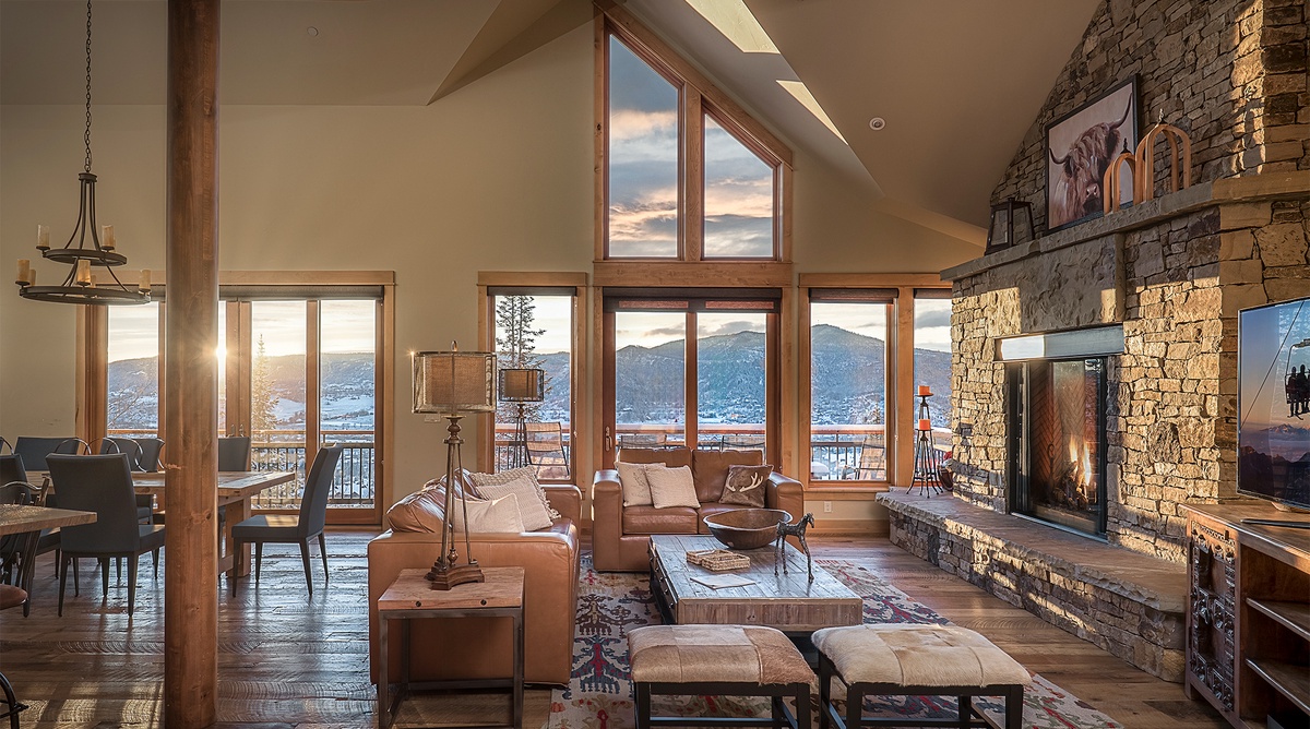 Falconhead Lodge - South
