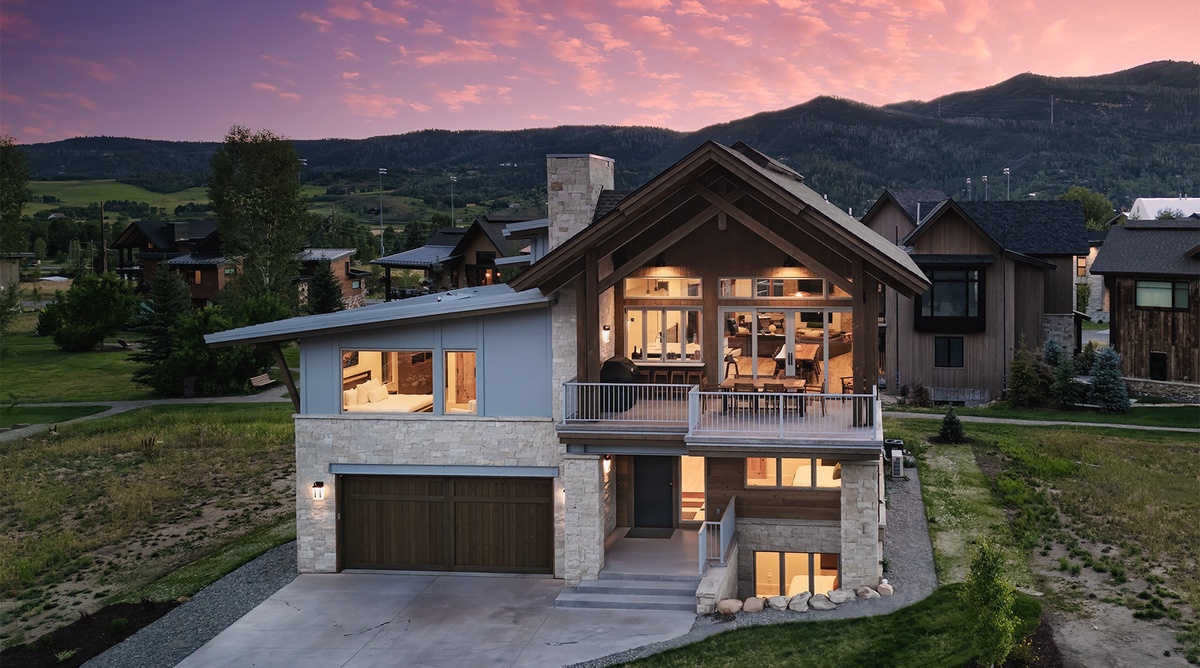 Dala Horse Lodge