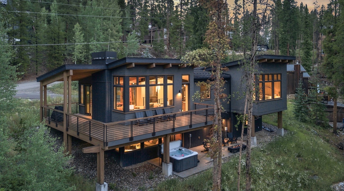 Blue Valley Chalet