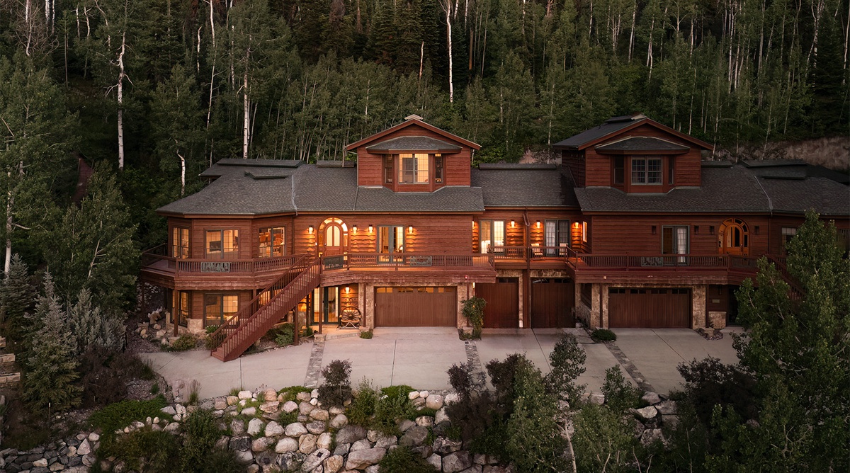 Apex Lodge North