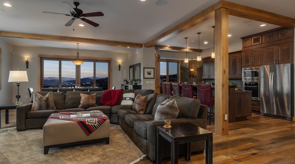 Falconhead Lodge - North