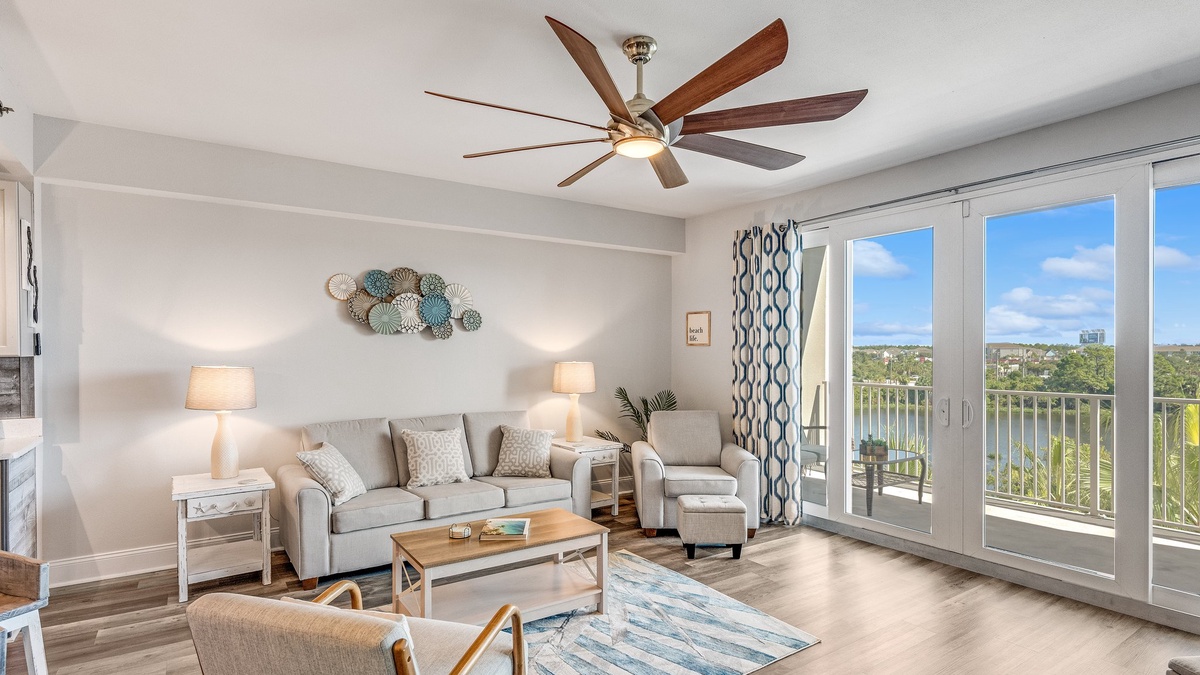 Laketown Wharf #0304