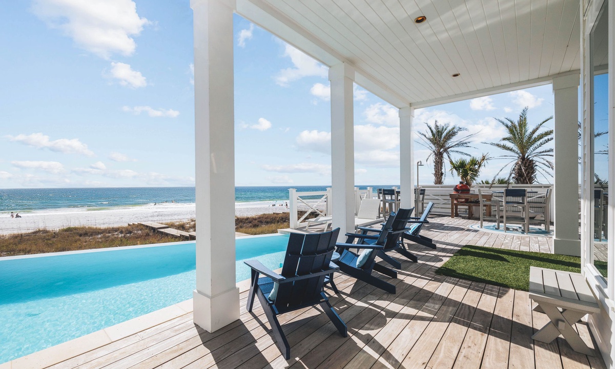 Oceanfront Luxury Accommodations in Beach Gardens: Ultimate Escape