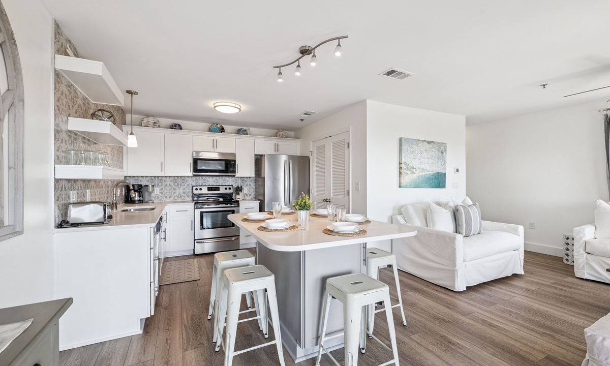 144 Spires Lane #401