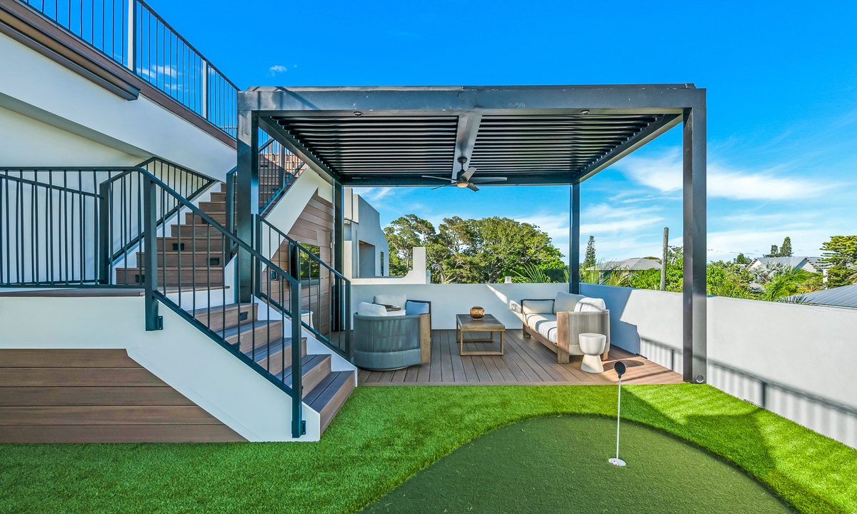 Private Backyard and Putting Green