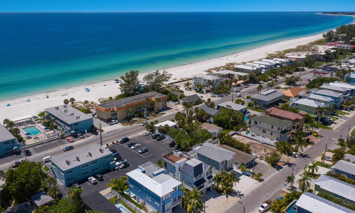 What A Catch - By Anna Maria Island Accommodations
